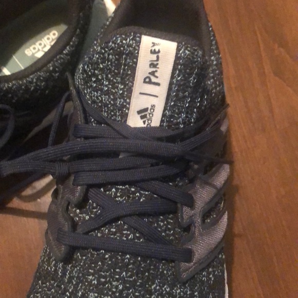 Adidas Ultraboost - Picture 4 of 4